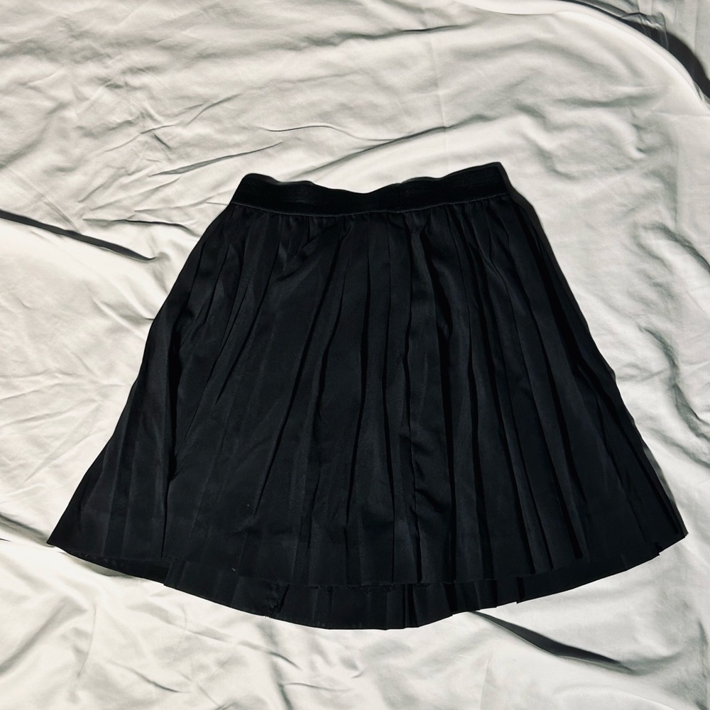 DIVIDED Black Skirt